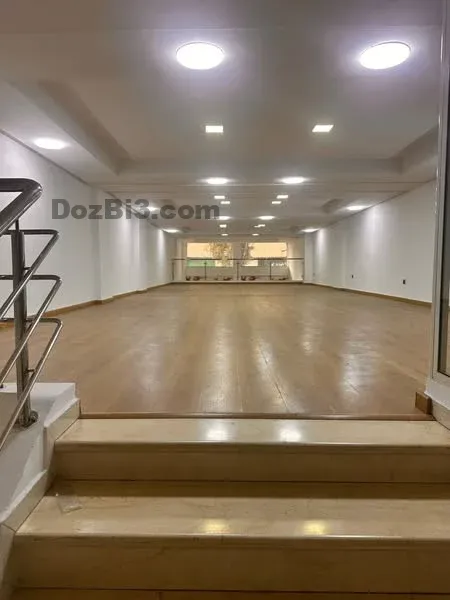 Magasin à louer 2 Mars