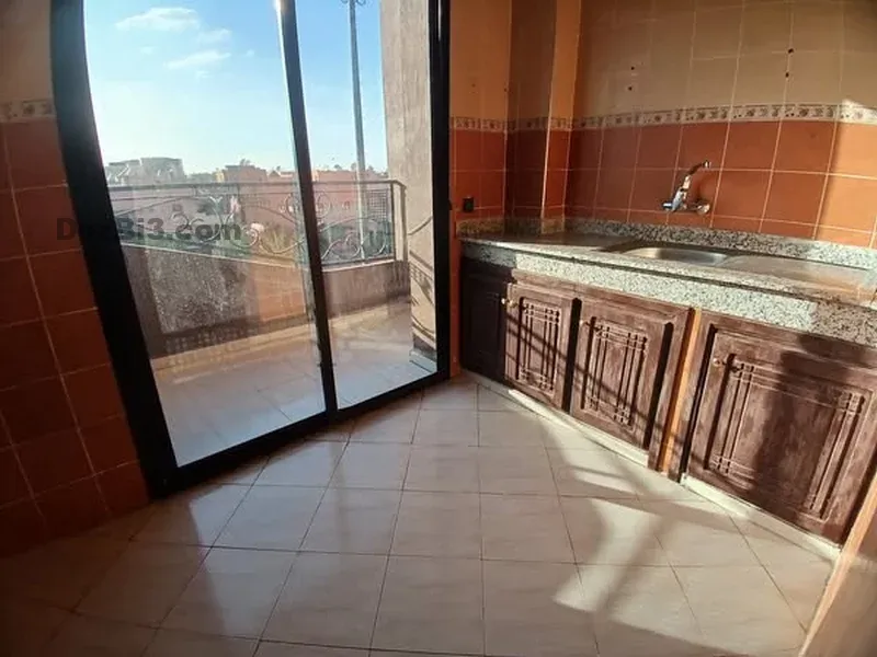 appartement vide a louer longue durée MABROUKA