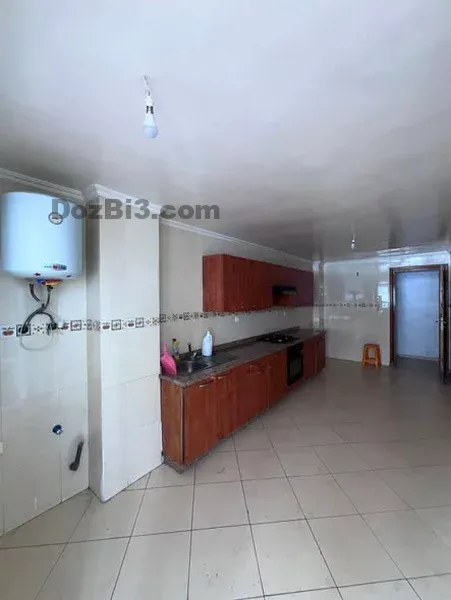 appartement non meublé à louer Souq El had