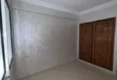 appartement non meublé à louer Souq El had