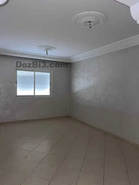 appartement non meublé à louer Souq El had