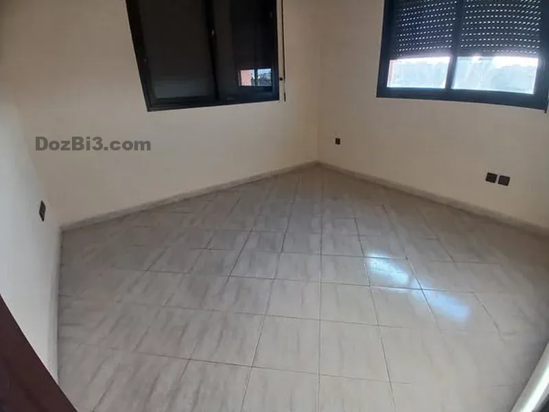 appartement vide a louer longue durée MABROUKA