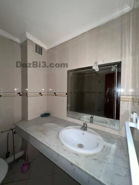 appartement non meublé à louer Souq El had