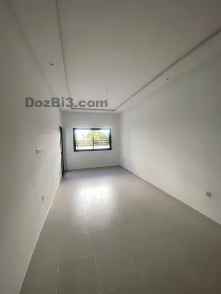 Appartement vide à louer à Harhoura
