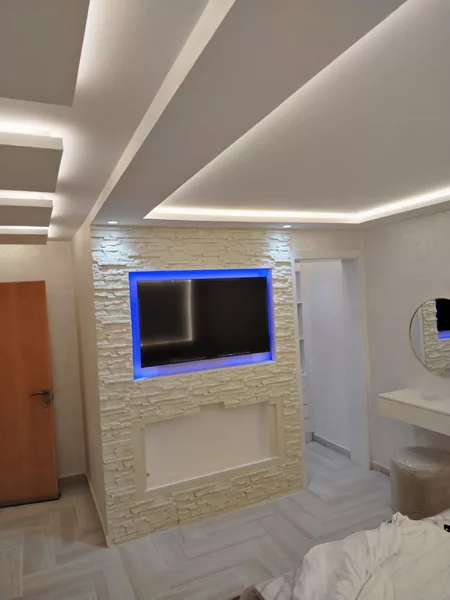 Studio meublé a louer longue durée quartier Tilila