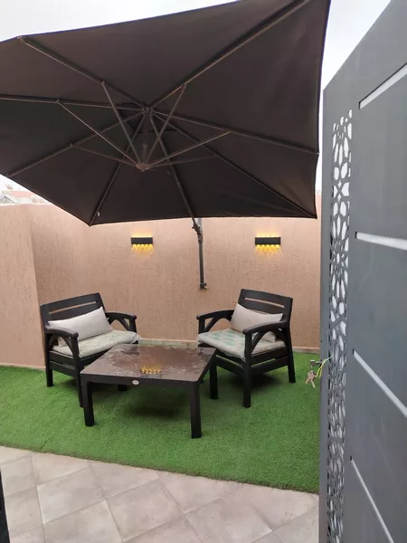 Studio meublé a louer longue durée quartier Tilila