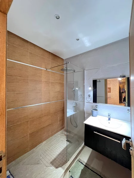 Bel Appartement à vendre Hay Mohammadi
