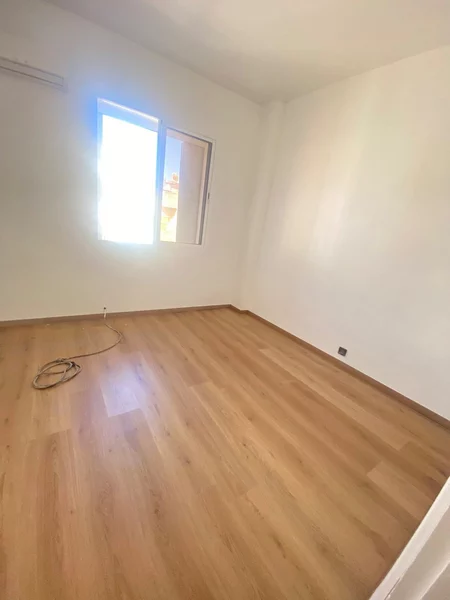 appartement à louer à côté place al joulane Hassan