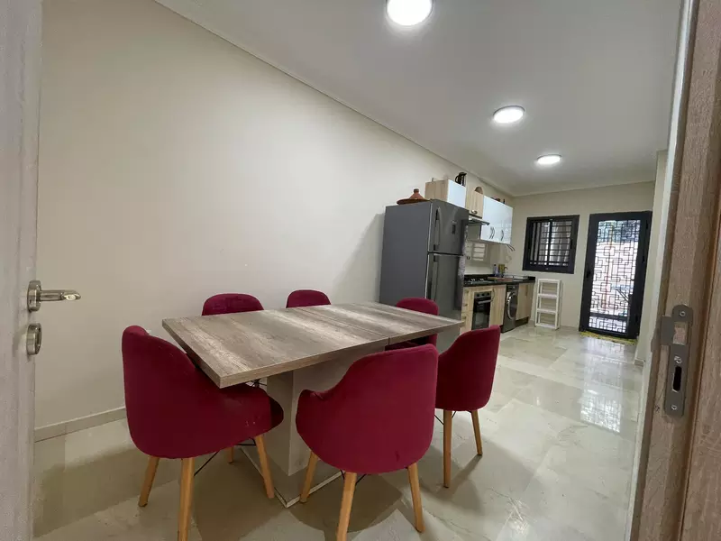 appartement à louer meublé dans résidence avec piscine
