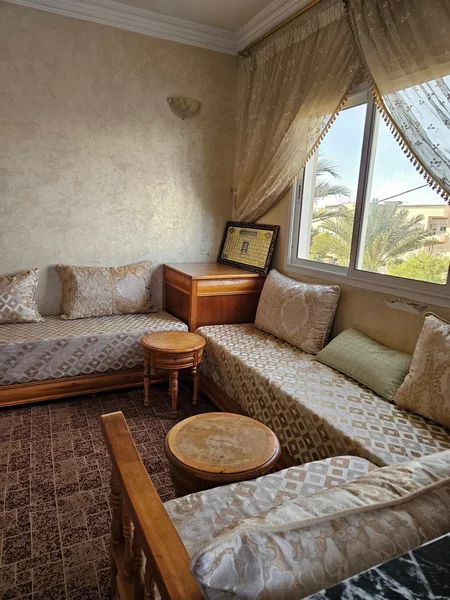 Appartement meublé à louer à Amal 4