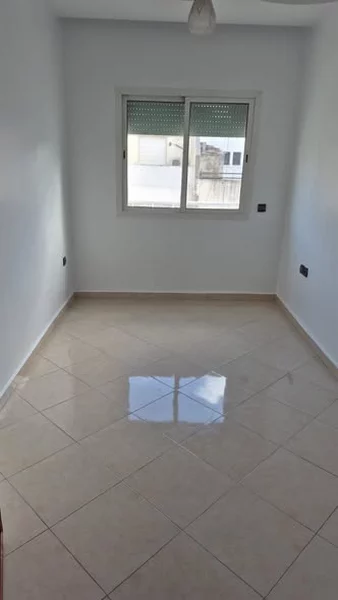 Appartement à louer 2 Mars- Rond point d’europe