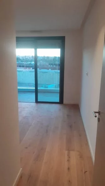 Studio à Louer à CFC