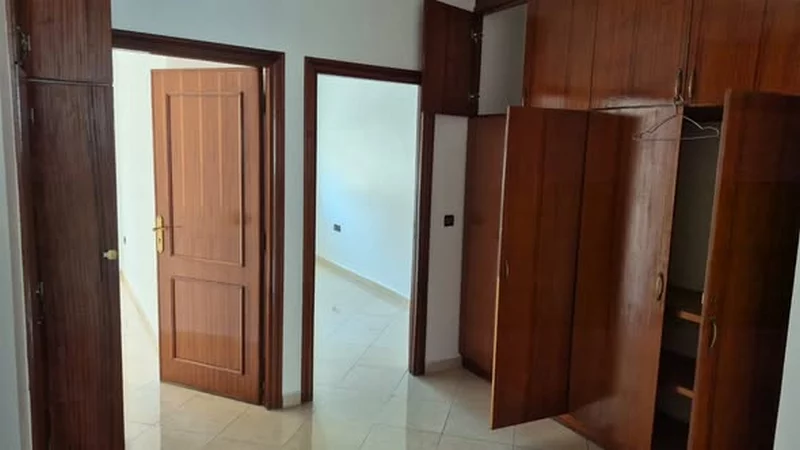 Appartement à louer 2 Mars- Rond point d’europe