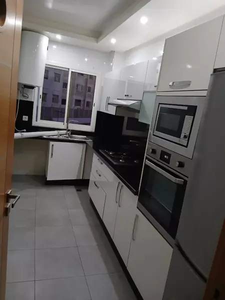 Appartement à louer près de centre police 4