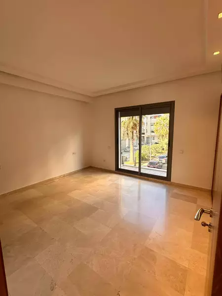 Appartement à louer à Oasis