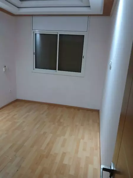 Appartement à louer près de centre police 4
