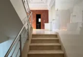 étage villa a louer Charf