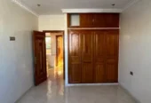 étage villa a louer Charf