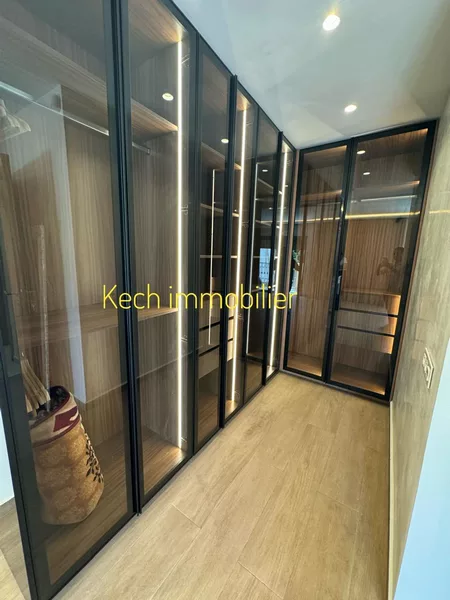 Appartement meublé à vendre avec piscine à Route de casa