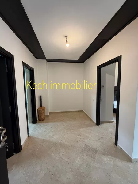 Appartement à louer avec piscine et salle de sport Route de Casa