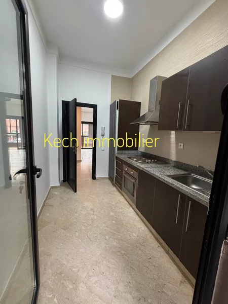 Appartement à louer avec piscine et salle de sport Route de Casa