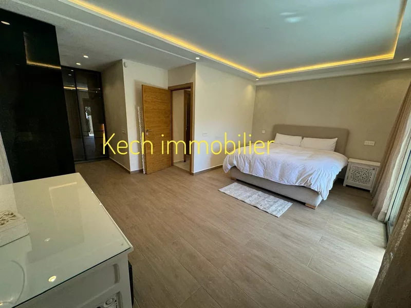 Appartement meublé à vendre avec piscine à Route de casa