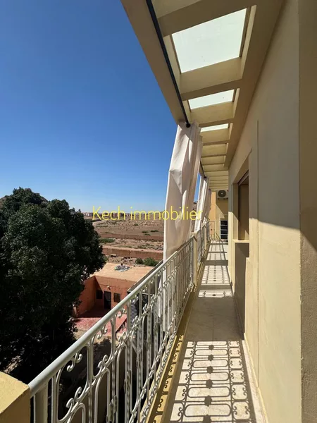 Appartement meublé à vendre avec piscine à Route de casa