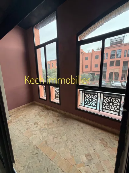 Appartement à louer avec piscine et salle de sport Route de Casa