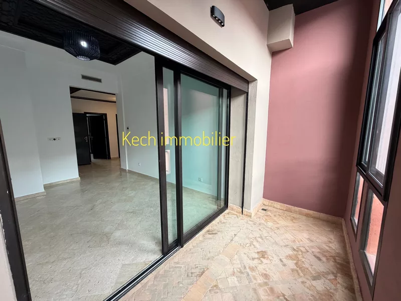 Appartement à louer avec piscine et salle de sport Route de Casa