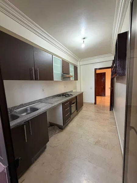appartement vide à louer Semlalia