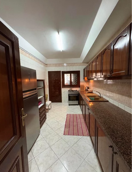 appartement à louer rue Driss 1