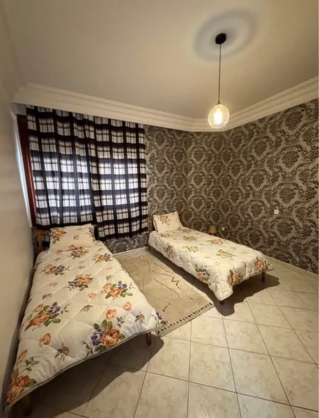appartement à louer rue Driss 1