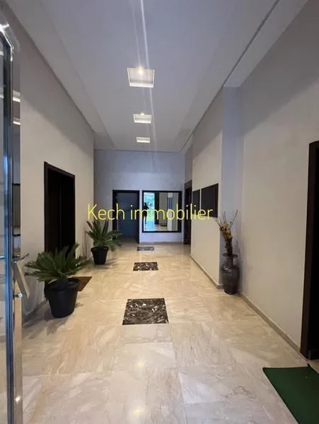 appartement vide avec piscine à louer Mabrouka