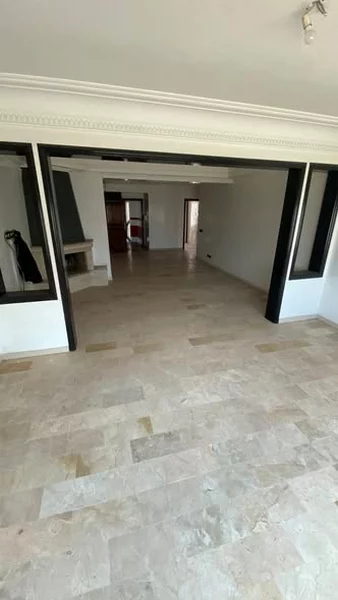 appartement à louer avec cheminé à Val fleuri