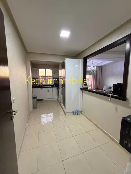 Appartement à louer meublée à la Route de casa