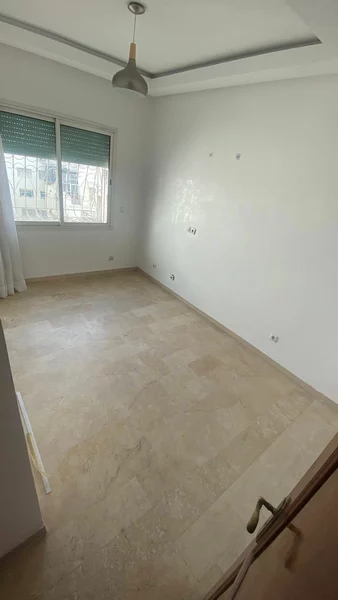 appartement à louer avec cheminé à Val fleuri