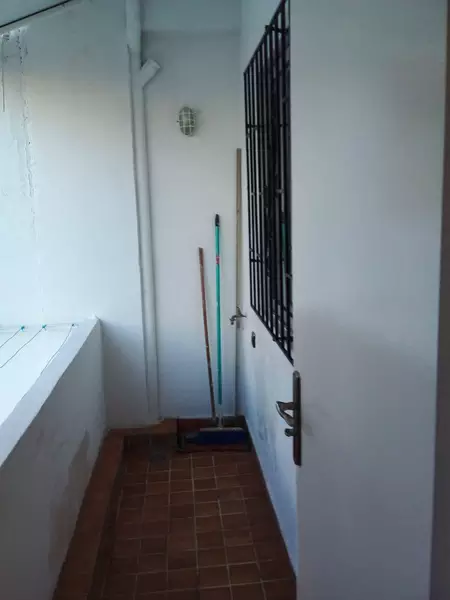Appartement a louer Diour Jamaa – vide