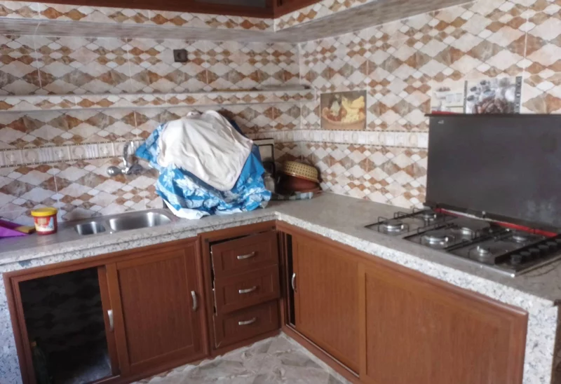 appartement et local commercial à vendre Sidi Moumen