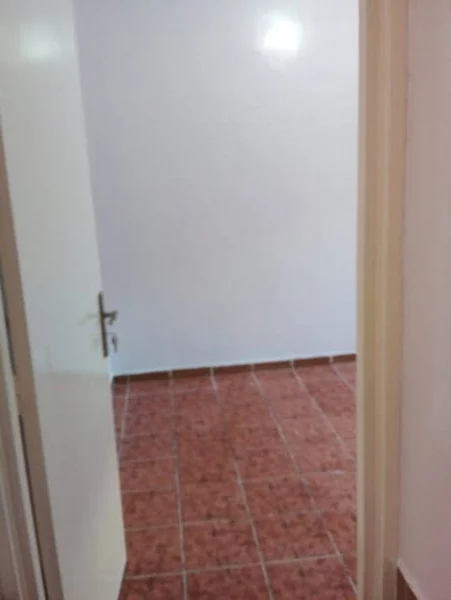 Appartement a louer Diour Jamaa – vide