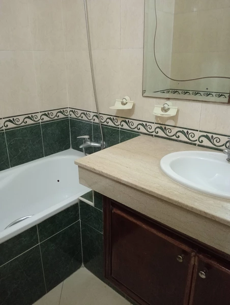Appartement a louer quartier Diour Jamaa