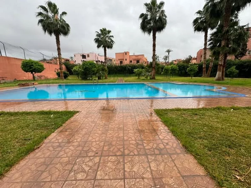 appartement avec piscine à louer meublée Route de Safi