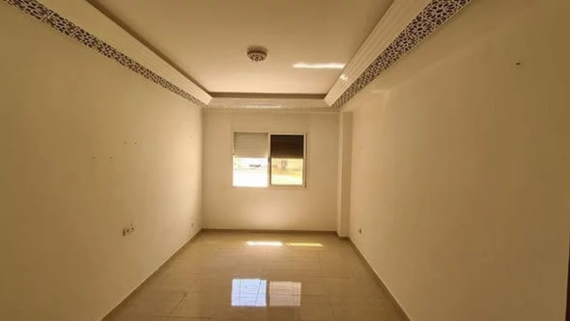appartement à louer a cote tram mosquée adarih Hassan