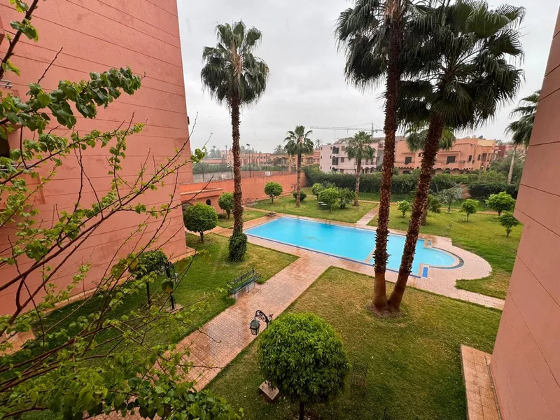 appartement avec piscine à louer meublée Route de Safi