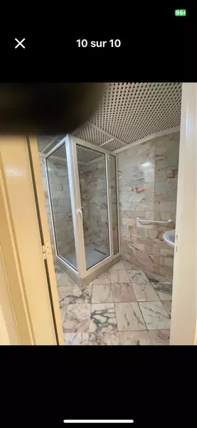 appartement vide a louer longue durée GUELIZ