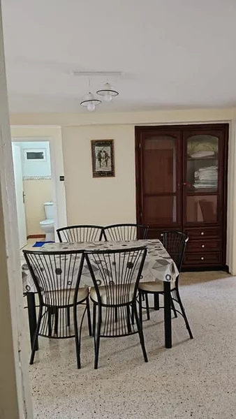 appartement vide disponible a la location à Hassan
