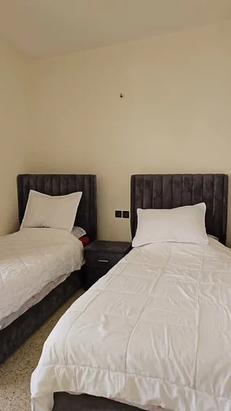 appartement vide disponible a la location à Hassan