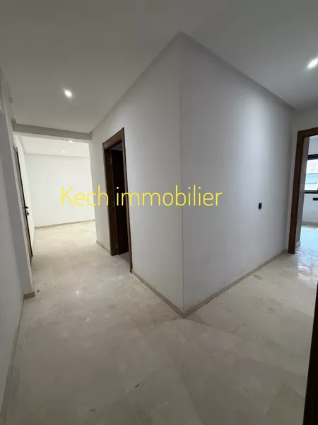 appartement vide à louer neuf Semlalia