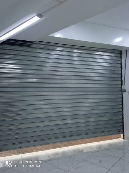 garage à louer à Anassi