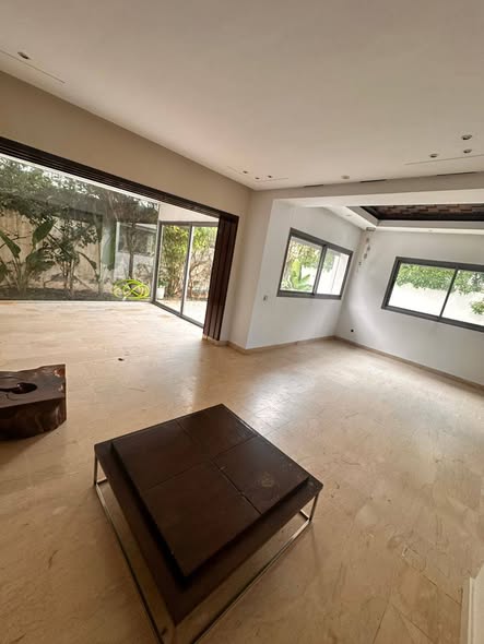 Villa à vendre à Dar Bouazza