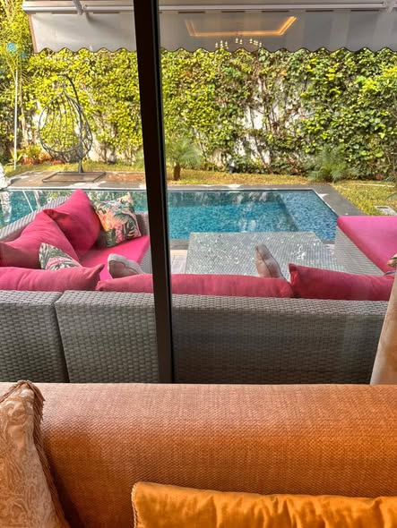 Villa de luxe à vendre à Dar Bouaazza